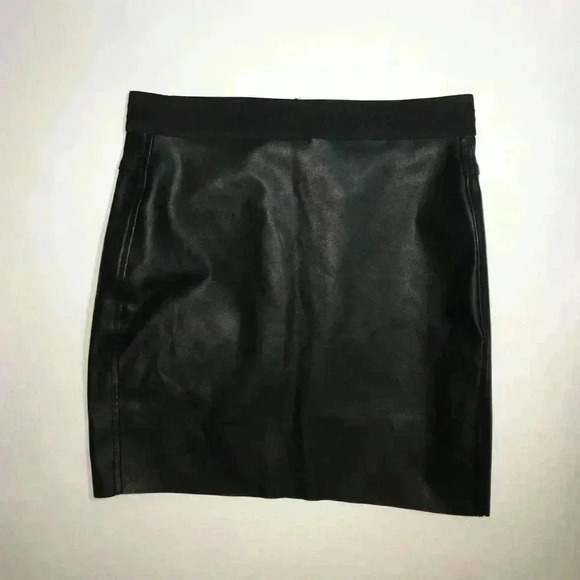 Calvin Klein Black Skirt - Picture 1 of 5